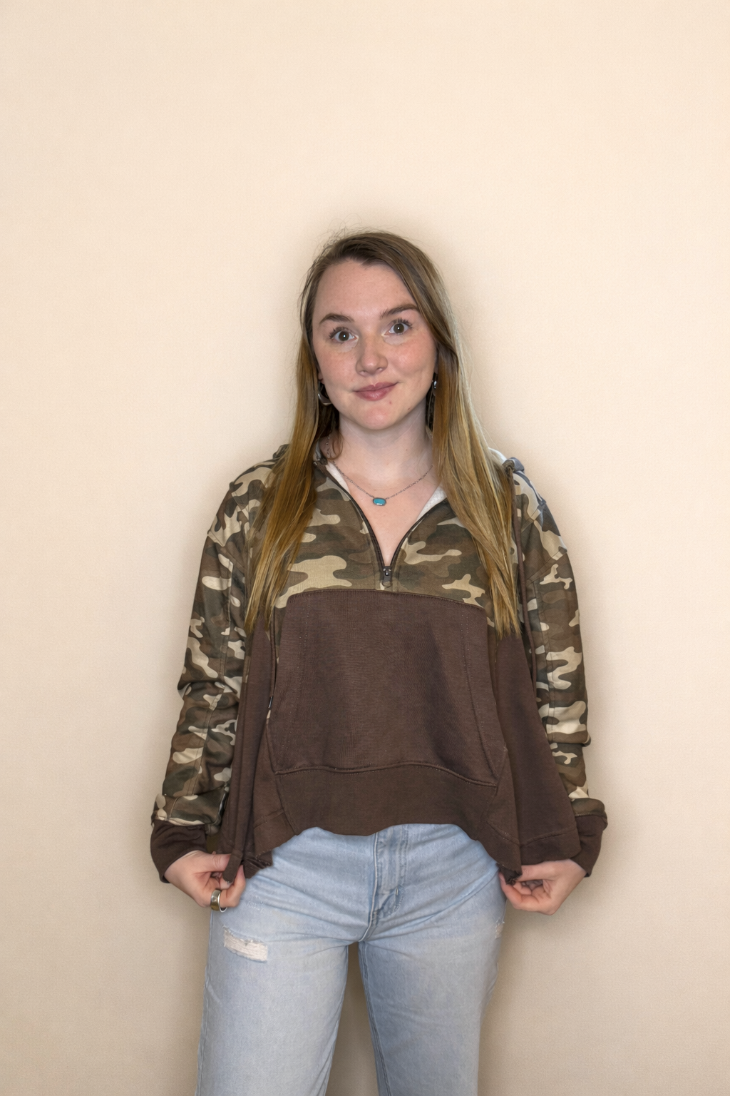 THE HUNTER HALF ZIP HOODIE PULLOVER